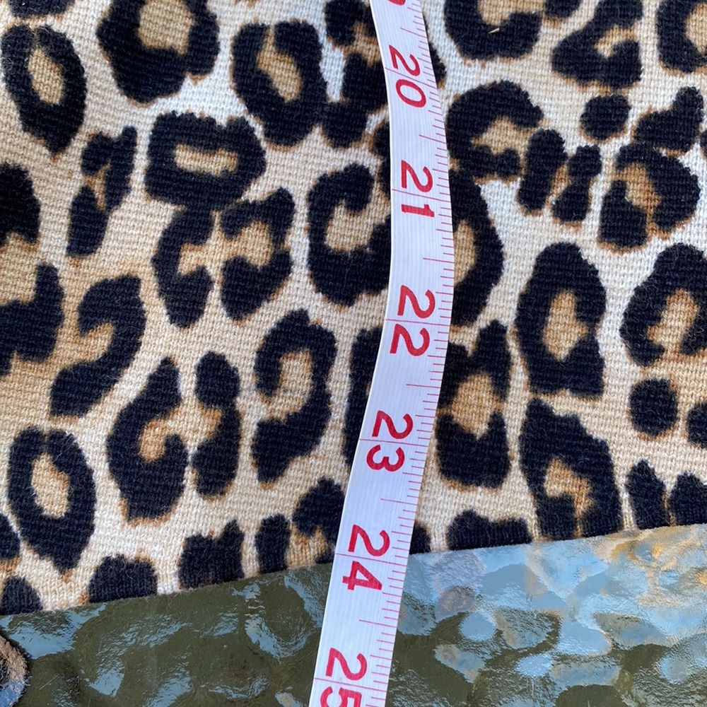 Chico's Structured Leopard Print V-Neck Cropped S… - image 6